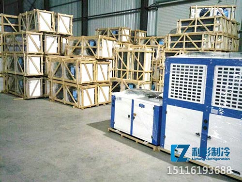 倉(cāng)庫(kù)一角