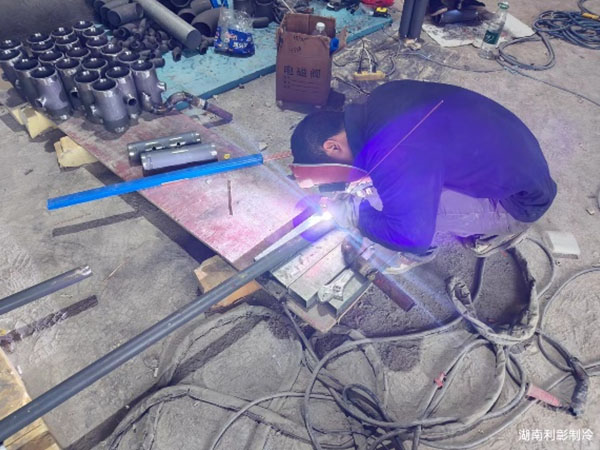 湖南利彰制冷工程有限公司,湖南利彰制冷工程,利彰制冷工程,冷庫(kù)安裝,冷庫(kù)板,冷庫(kù)門,冷庫(kù)配件,冷庫(kù)哪家好